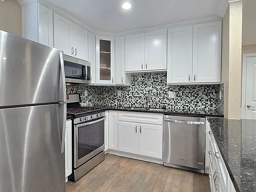 450 California St #1 Photo 1