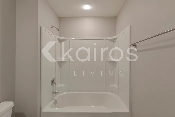 30098 Fedora Cir — Photo 14