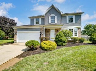 8852 Rambling Ridge Dr, West Chester, OH 45069