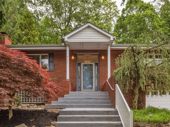 3421 Macarthur Dr, Murrysville, PA 15668