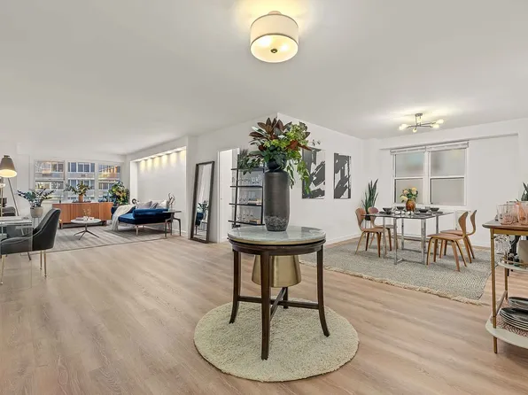 400 E 54th St APT 8A, New York, NY 10022