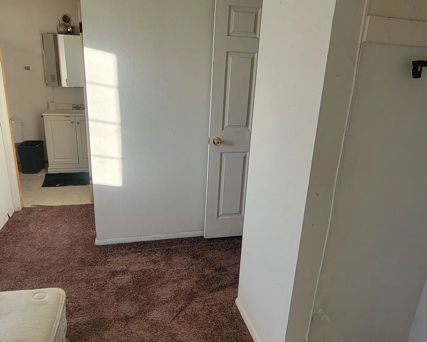 2412 Olive St — Photo 3