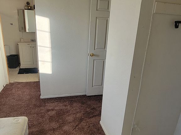 3rd image of 2412 Olive St APT 10