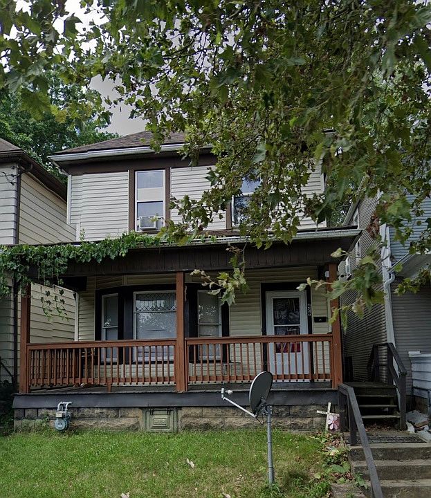 1st image of 429 Maxwell Ave