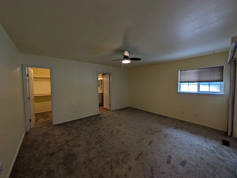 224 Capitan Cir — Photo 22
