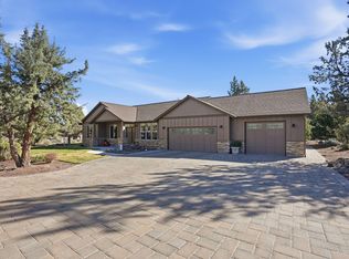 2440 Linnet Ln, Redmond, OR 97756