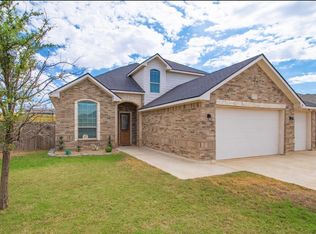 4910 Meadowside St, Midland, TX 79705