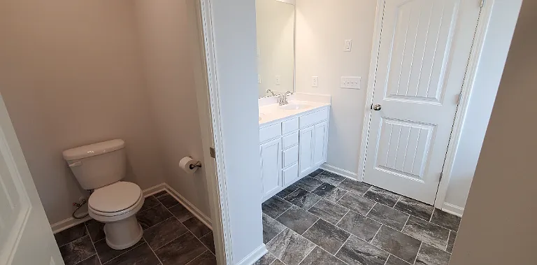 211 Ruth Way — Photo 36