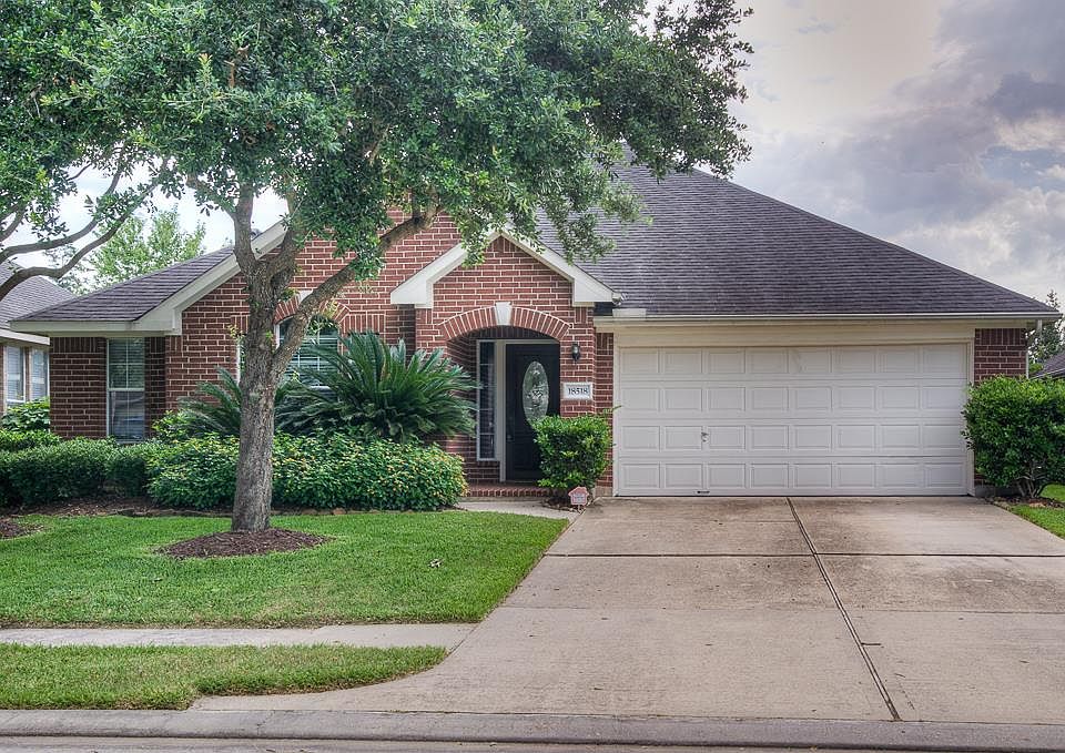1st image of 18518 Blanca Springs Ct