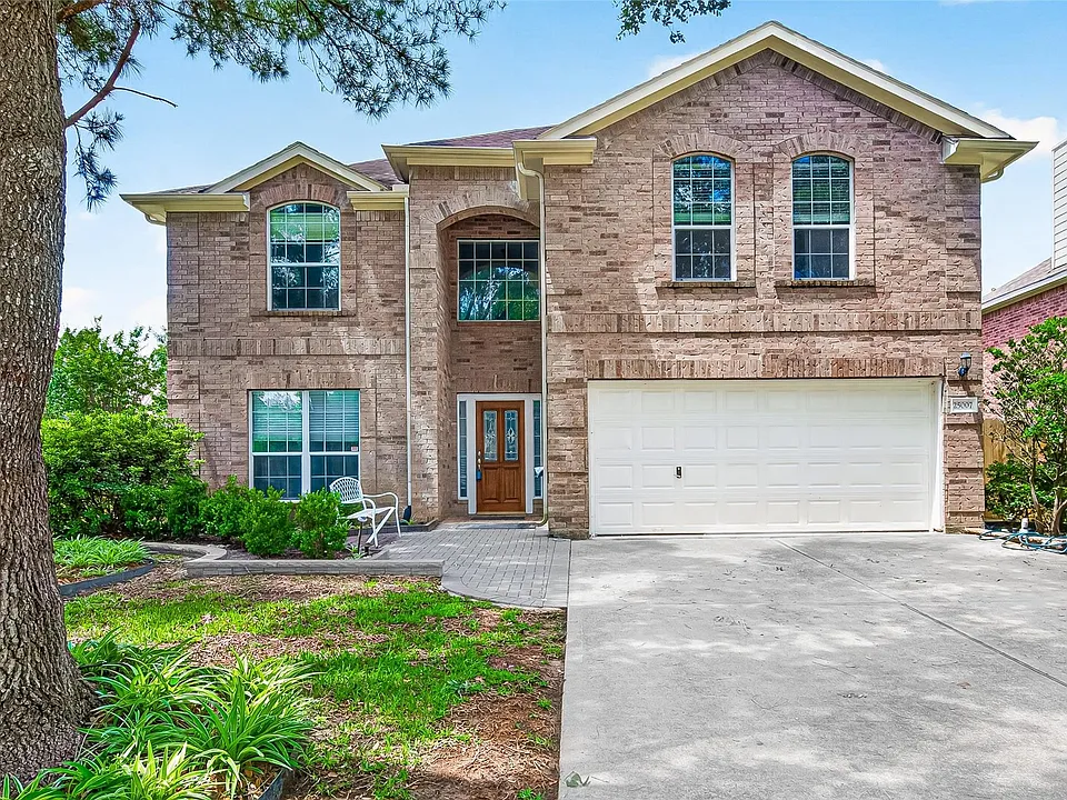 25007 Ivy Trace Ln
