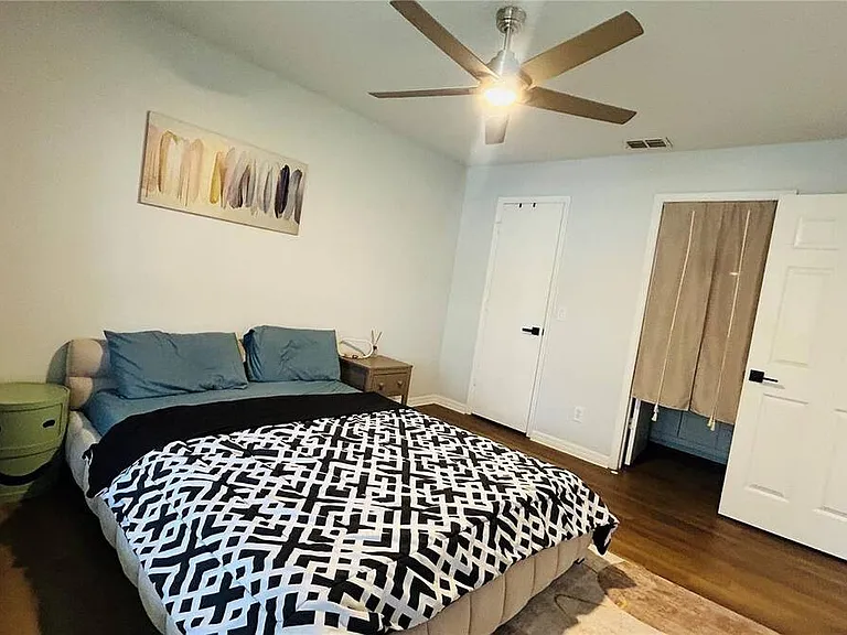 6010 Westgate Dr #303 — Photo 18