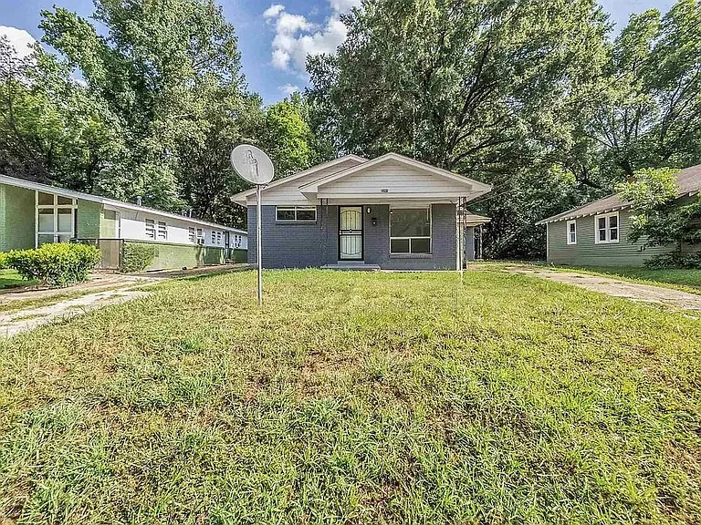 3451 Tutwiler Ave — Photo 1