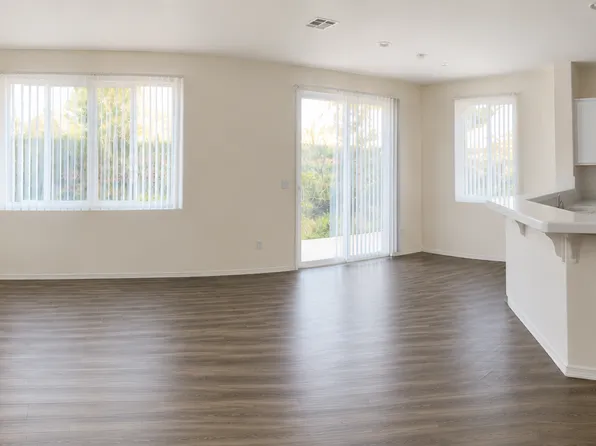 12430 Sonoma Dr, Pacoima, CA 91331