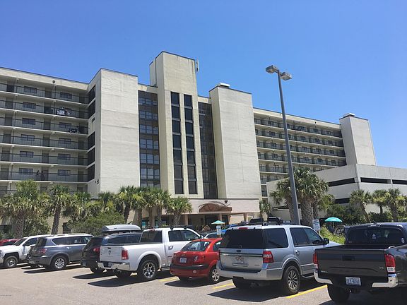 5th image of 2700 N Lumina Avenue #903