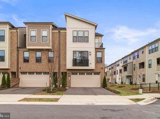 7644 Cross Creek Dr, Columbia, MD 21044