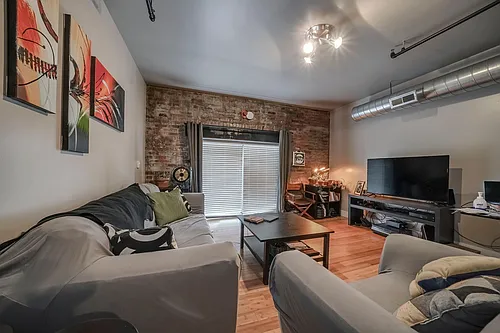 Floor plan 3010-202