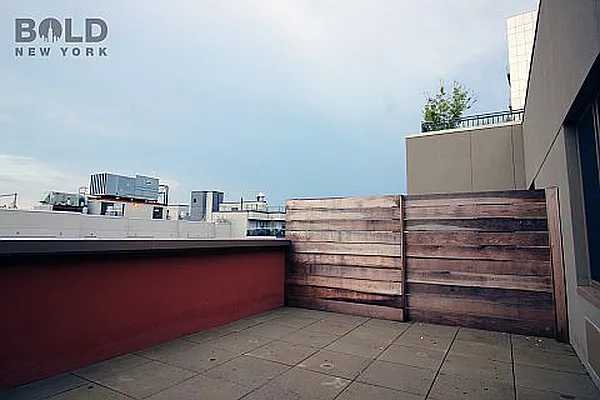 Rented by Bold New York | media 72