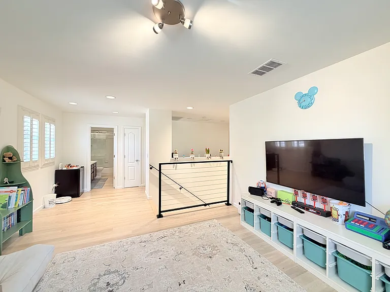3703 Abby Ct — Photo 21