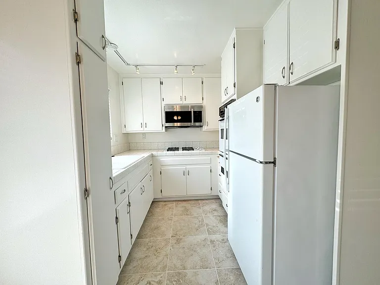 3966 Cleveland Ave #1 — Photo 12