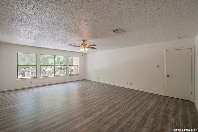 16009 Hickory Well Dr — Photo 11