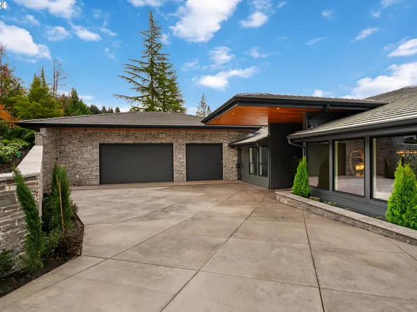 2304 NW 84th Loop, Vancouver, WA 98665