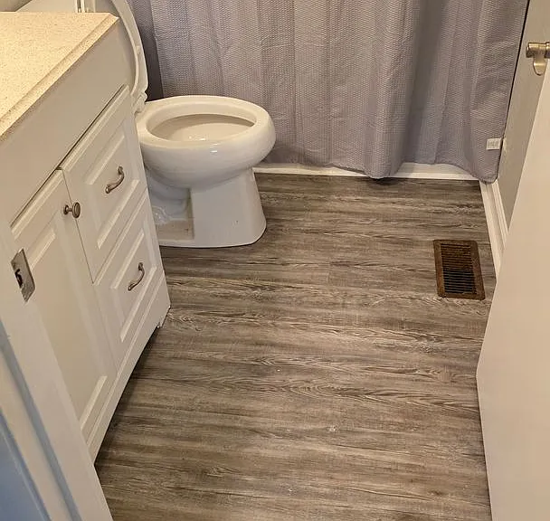 7120 Denver Ln — Photo 2
