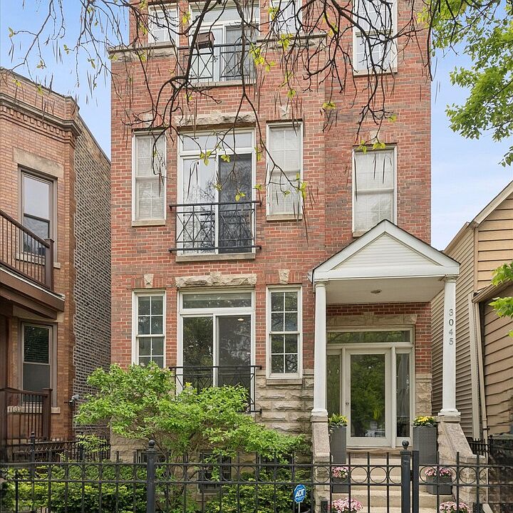 1st image of 3045 N Damen Ave #1