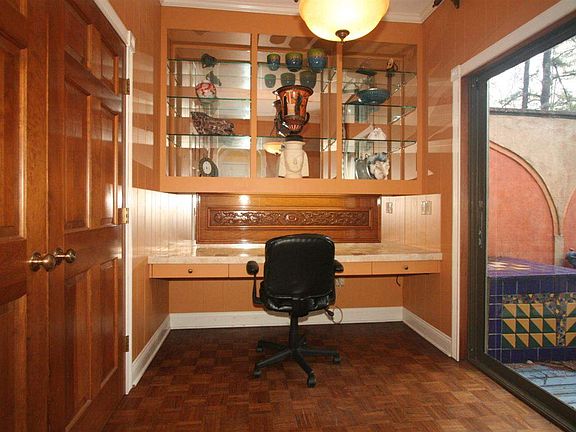 5th image of 4143 N Honeysuckle Ln