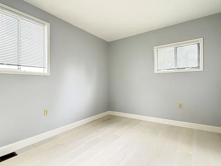 3034 Capp St — Photo 12