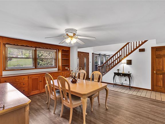 5th image of 1217 Lovi Rd