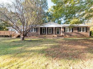 3272 Walker Dr, Asheboro, NC 27205