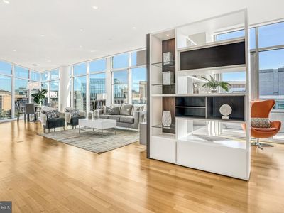 1177 22nd St NW UNIT 8D, Washington, DC, 20037