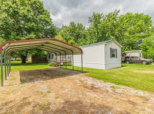 355 Gentlemen Pl, Cloverdale, IN 46120