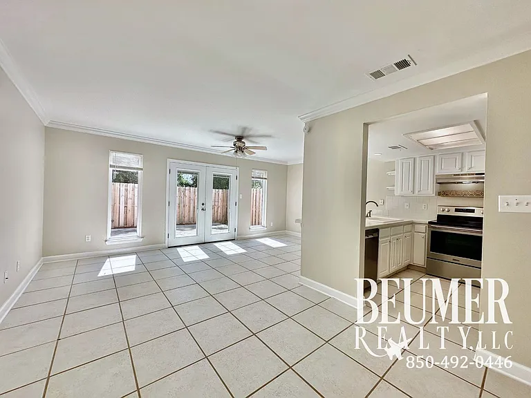 5292 Balfour Pl — Photo 1
