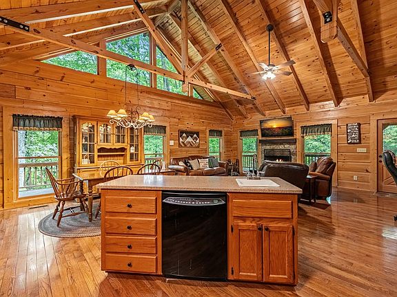 23rd image of 66 Windy Hill Dr