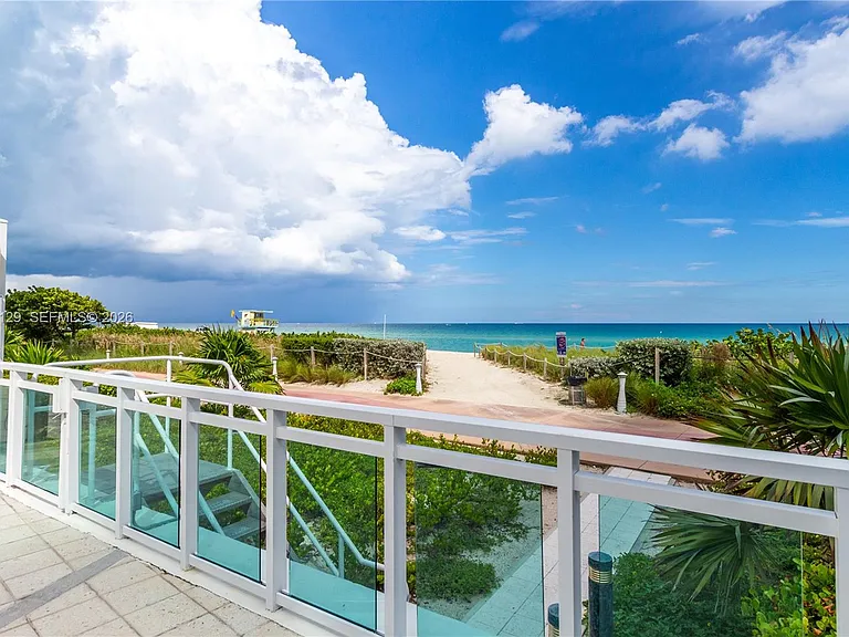 6917 Collins Ave #L-103 — Photo 28