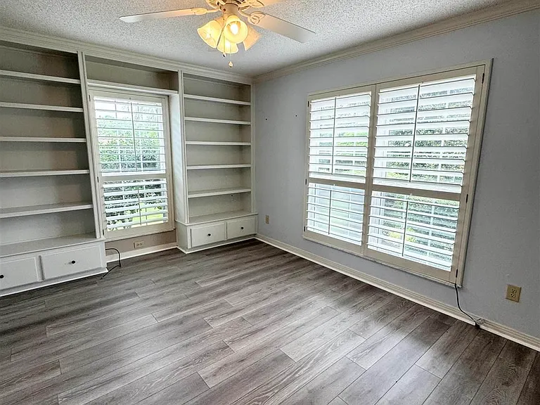 3019 Keats Dr — Photo 7