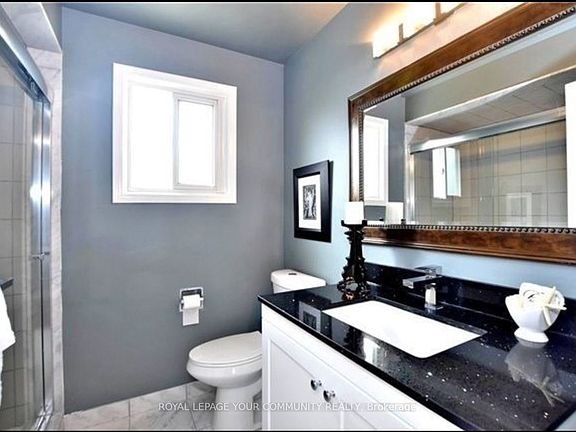 2nd image of 51 Falan Heights Cres