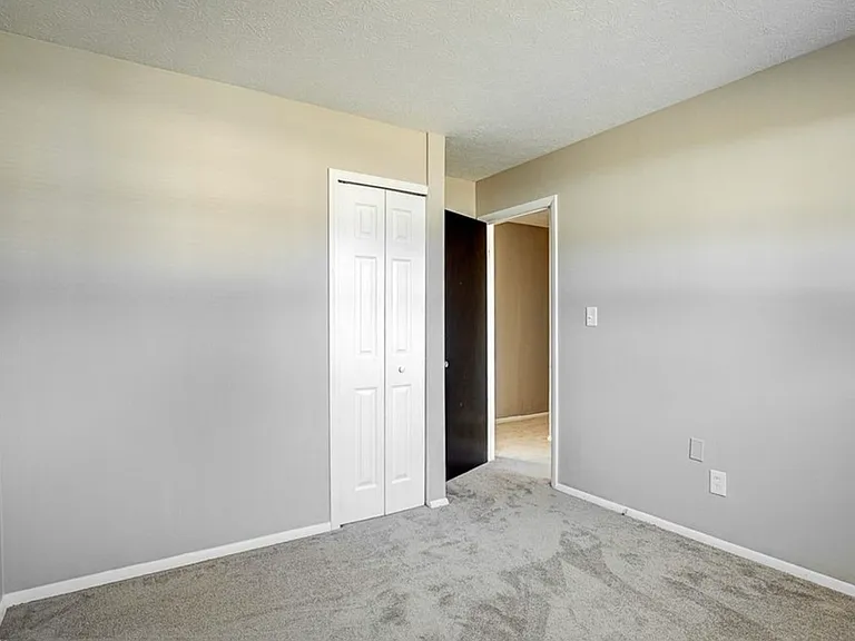 367 Ellen Ave — Photo 13