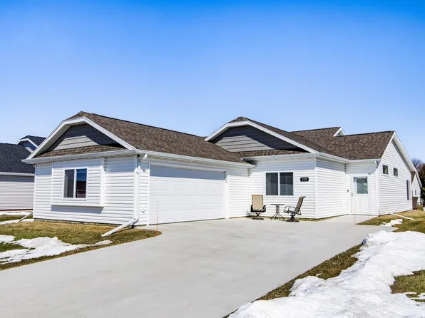 3720 34th St S, Moorhead, MN 56560