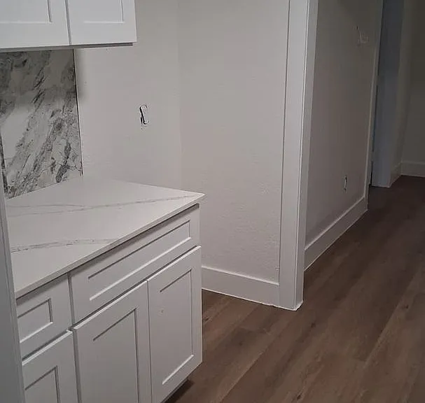 9312 Manchester St — Photo 2