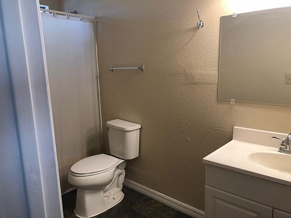 5th image of 540 S Broadway APT E