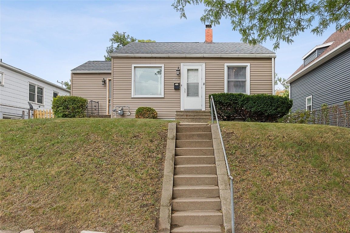 1815 E Ave Ne, Cedar Rapids, IA 52402 MLS 2305998 Zillow