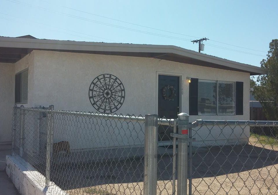 1st image of 1140 E Pueblo Dr