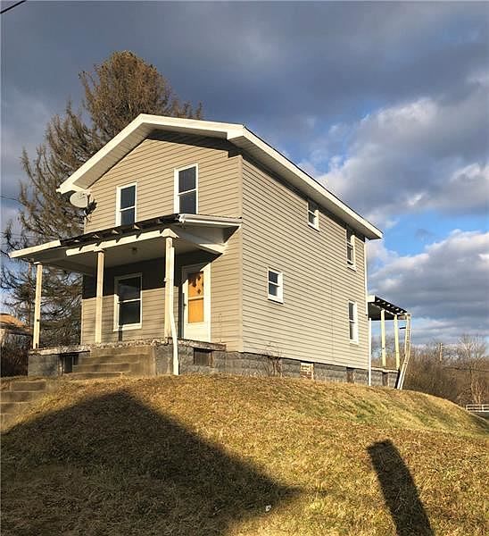 2nd image of 3518 W 3rd Ave
