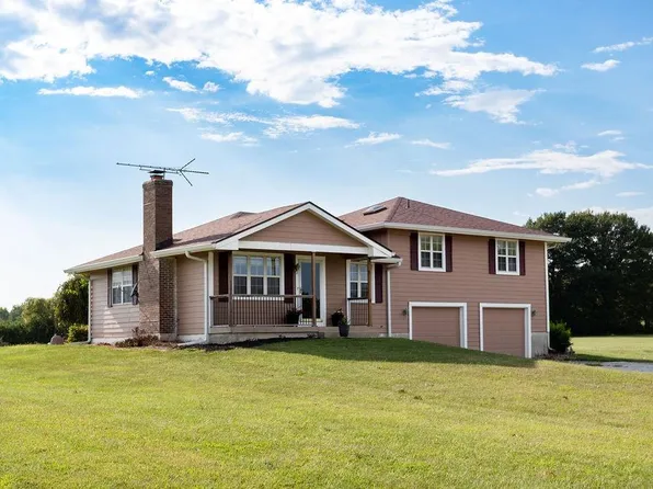 18408 Barryfield Ln, Belton, MO 64012