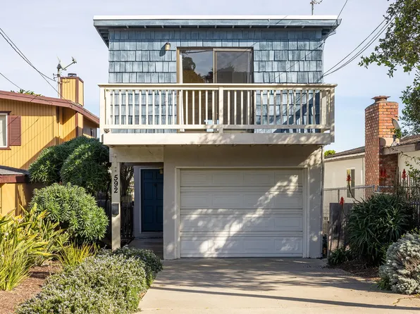 592 Lily St, Monterey, CA 93940