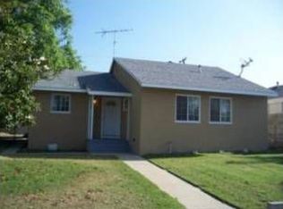 5216 San Bernardino St, Montclair, CA 91763