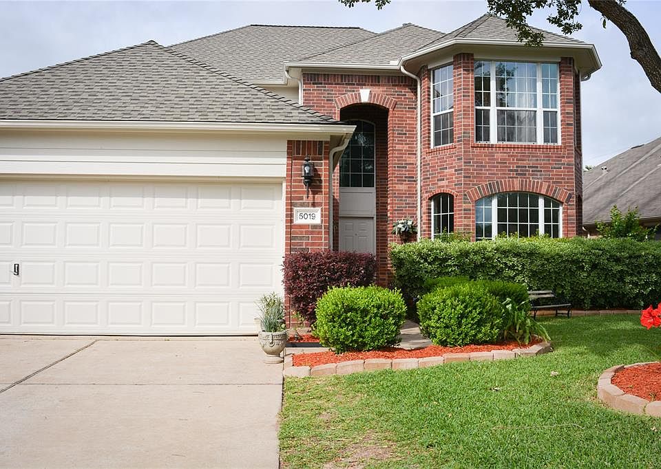 1st image of 5019 Rocky Manor Ln