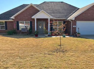 106 Salmon Ln, Russellville, AR 72802